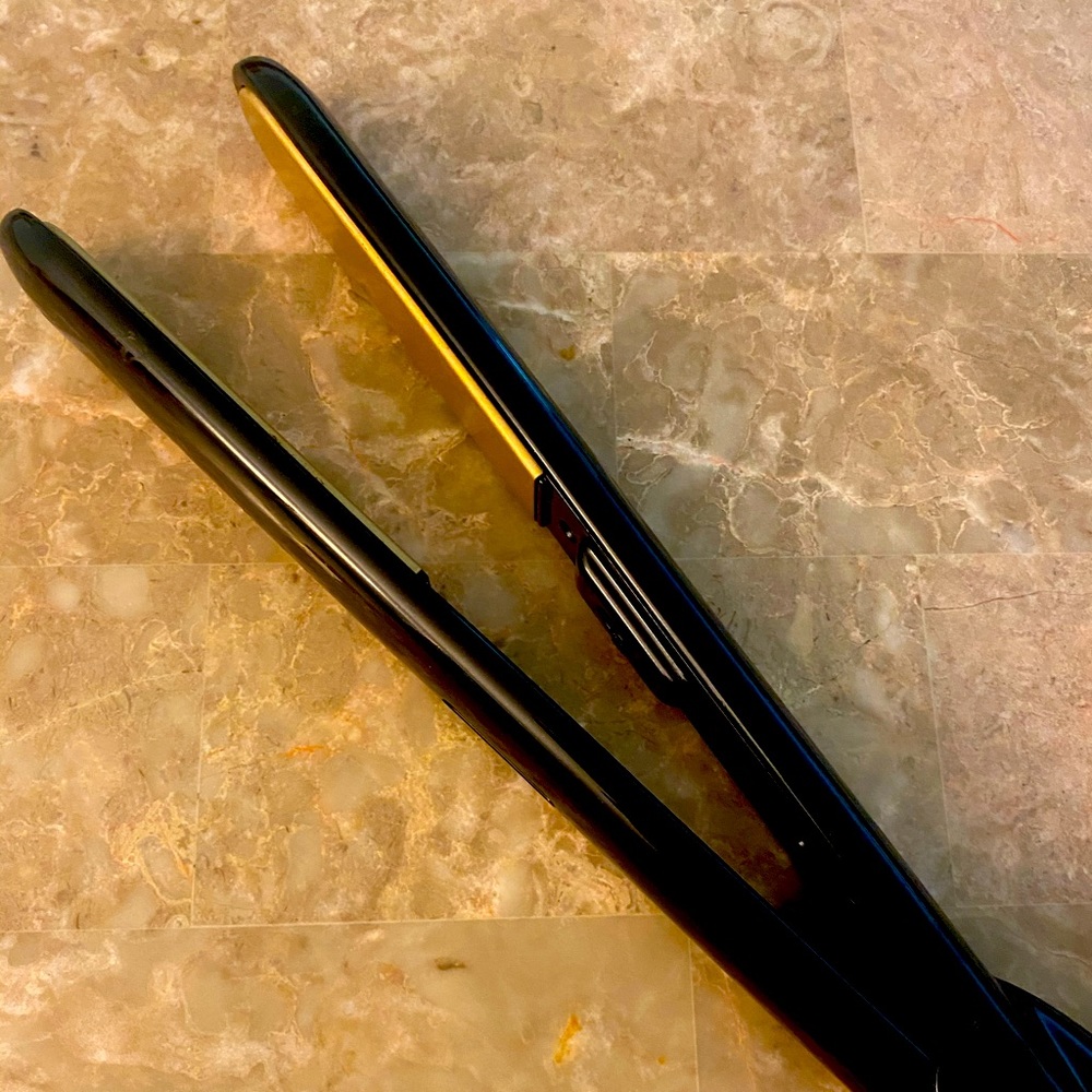 1” Hair straightening Iron